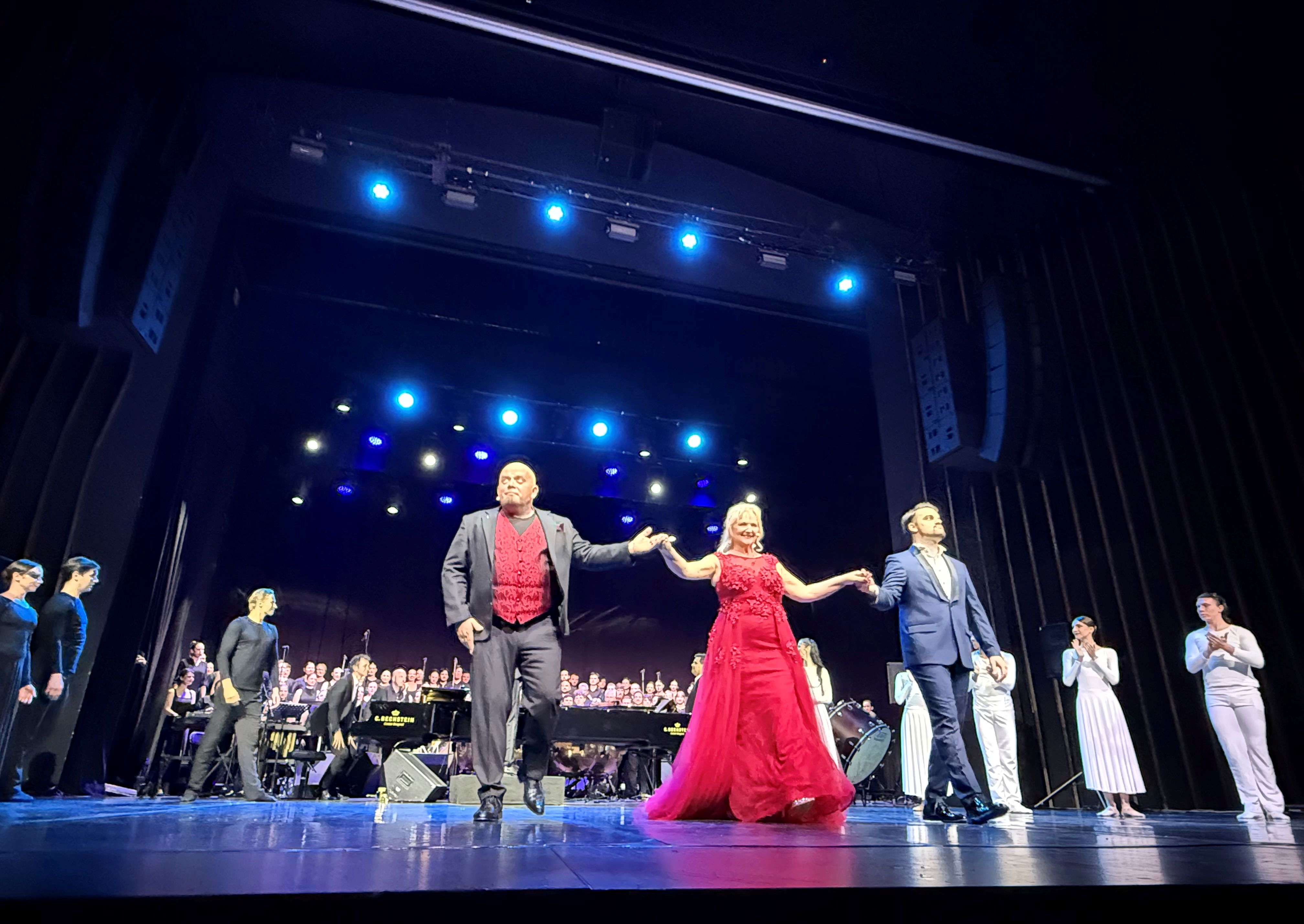 Carmina Burana u rasprodatoj MTS Dvorani: O Fortuna izvedena čak 3 puta, publika nagradila izvođače ovacijama
