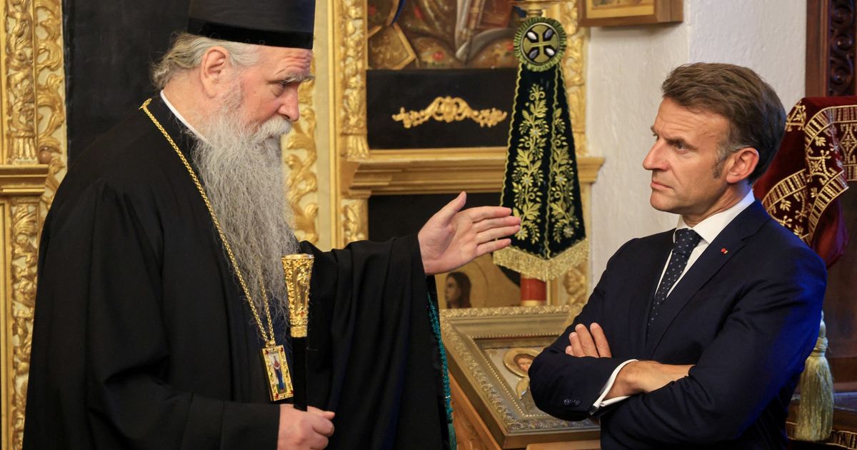 Макрон посетил православную святыню на Цетине: стало известно, что ему подарил митрополит Йоаникие