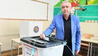Elek glasao na izborima na KiM: Pozvao građane da u što većem broju izađu na birališta