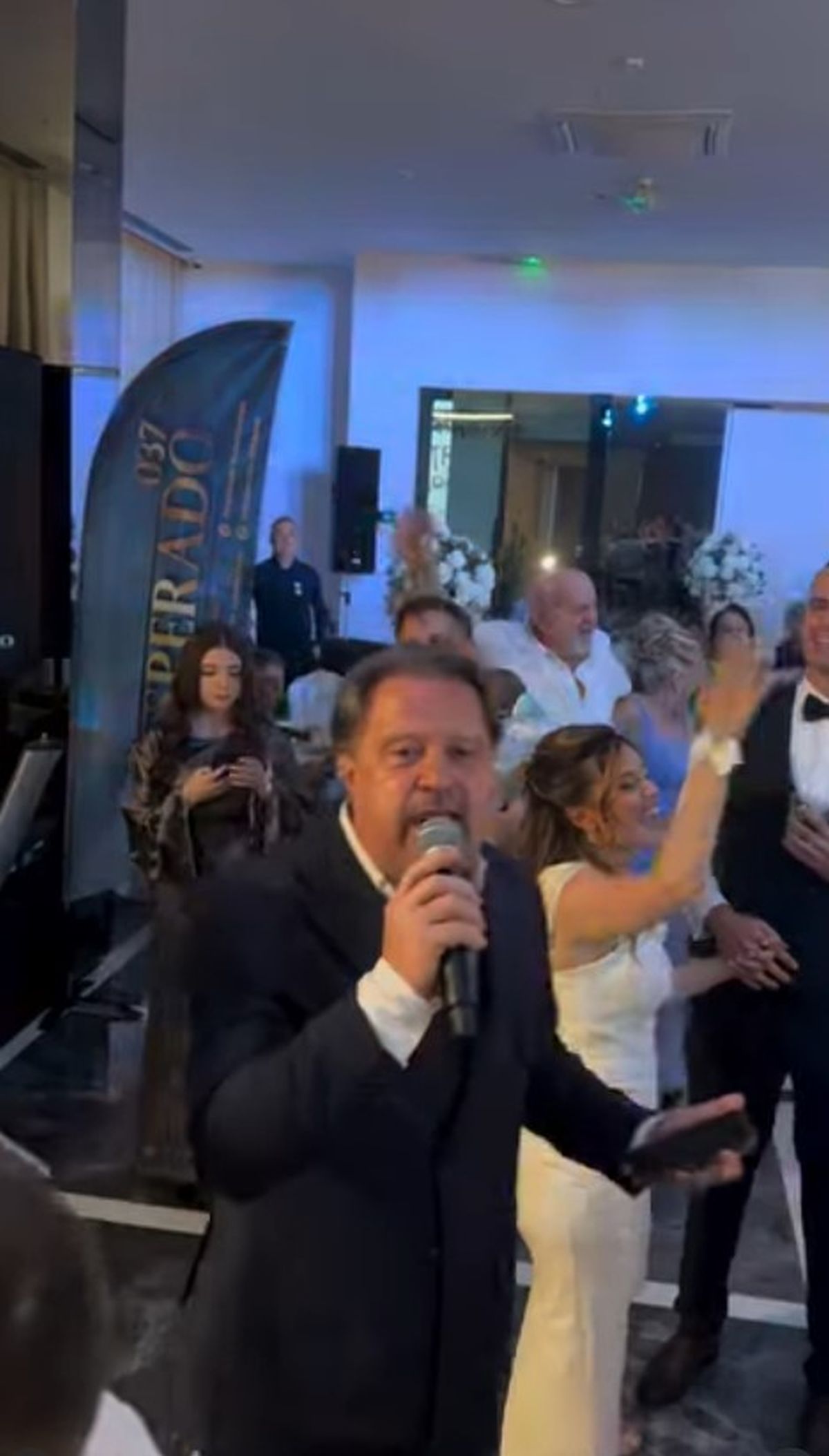 Udala se vanbračna ćerka Osmana Hadžića! Nije nosila njegovo prezime, on se pojavio na veselju u Kruševcu