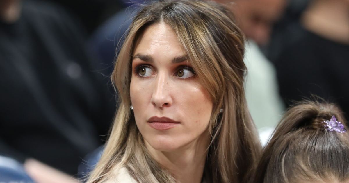 "Kad te neko kome veruješ pusti" Jelisaveta nakon razvoda os