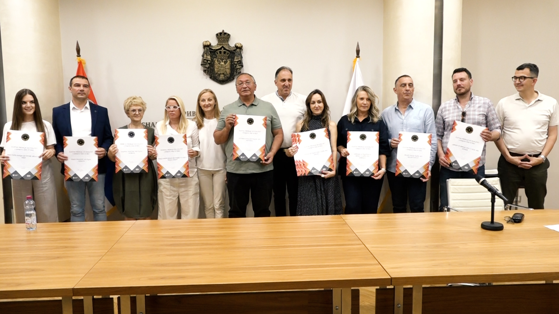 Dodeljene nagrade najboljim proizvođačima rakije: Čašica ponovo zauzela sto, ove destilerije izvoze u svet