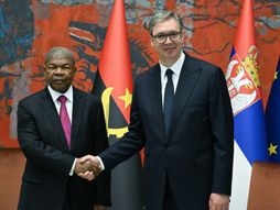 Aleksandar Vučić i Žoao Manuel Gonsalveš Lorens