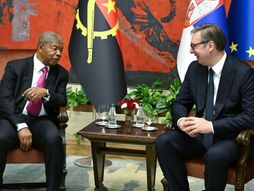 Aleksandar Vučić i Žoao Manuel Gonsalveš Lorens