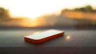 Nikako ne radite ovo sa telefonom na vrućini ako ne želite da kupujete novu bateriju