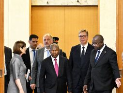 Aleksandar Vučić i Žoao Manuel Gonsalveš Lorens