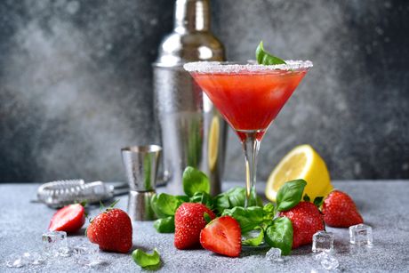 Strawberry Vodka Lemonade koktel