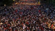 FLAMINGO REVOLUCIJA Najmasovniji protest u Tirani do sada: Svi protiv izgradnje odmarališta Džareda Kušnera
