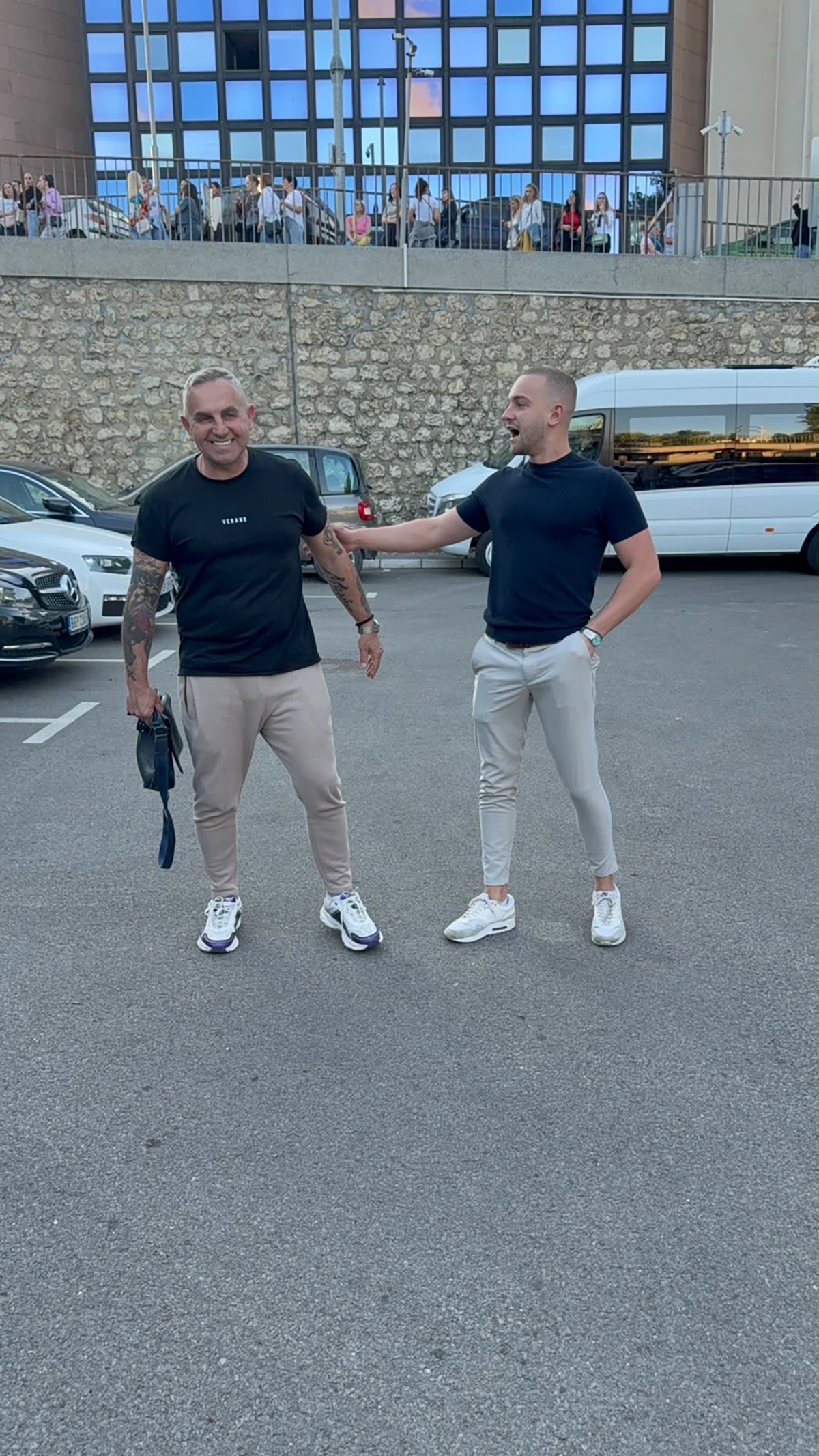 Ovo je sin Ivana Gavrilovića, neverovatno liče! Pevač na događaj doveo i suprugu koju je varao pred svima