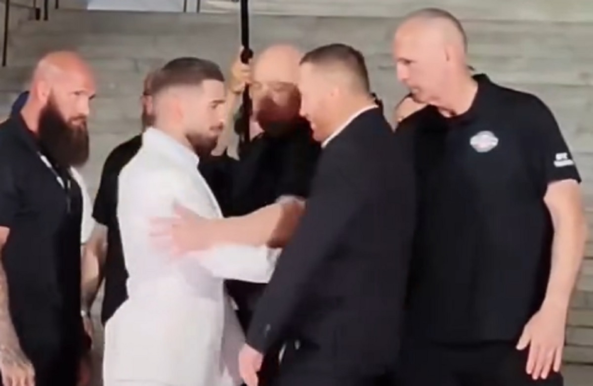 Konferencija kasnila, a onda smo videli haos! Topurija napao Gejdžija, Hukit provocirao i pravio šou