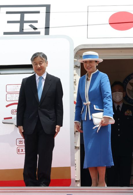 Car Naruhito i carica Masako