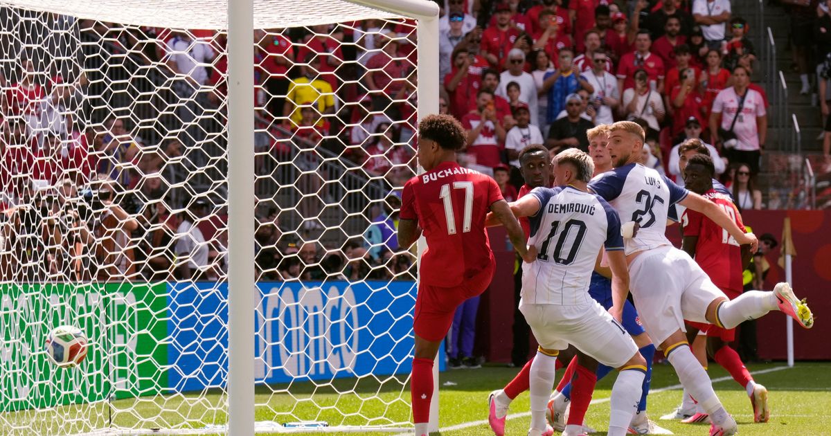 Srbin Jovo Lukić je senzacija! Šapčanin koji je bacio u trans BiH srušio rekord, najtraženiji igrač na SP