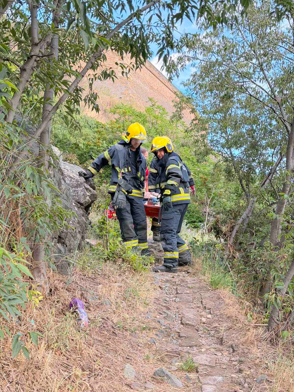 "Odjednom se čuo prasak, kao eksplozija" Strašan prizor zatekao meštane Novog Pazara: Reagovali vatrogasci