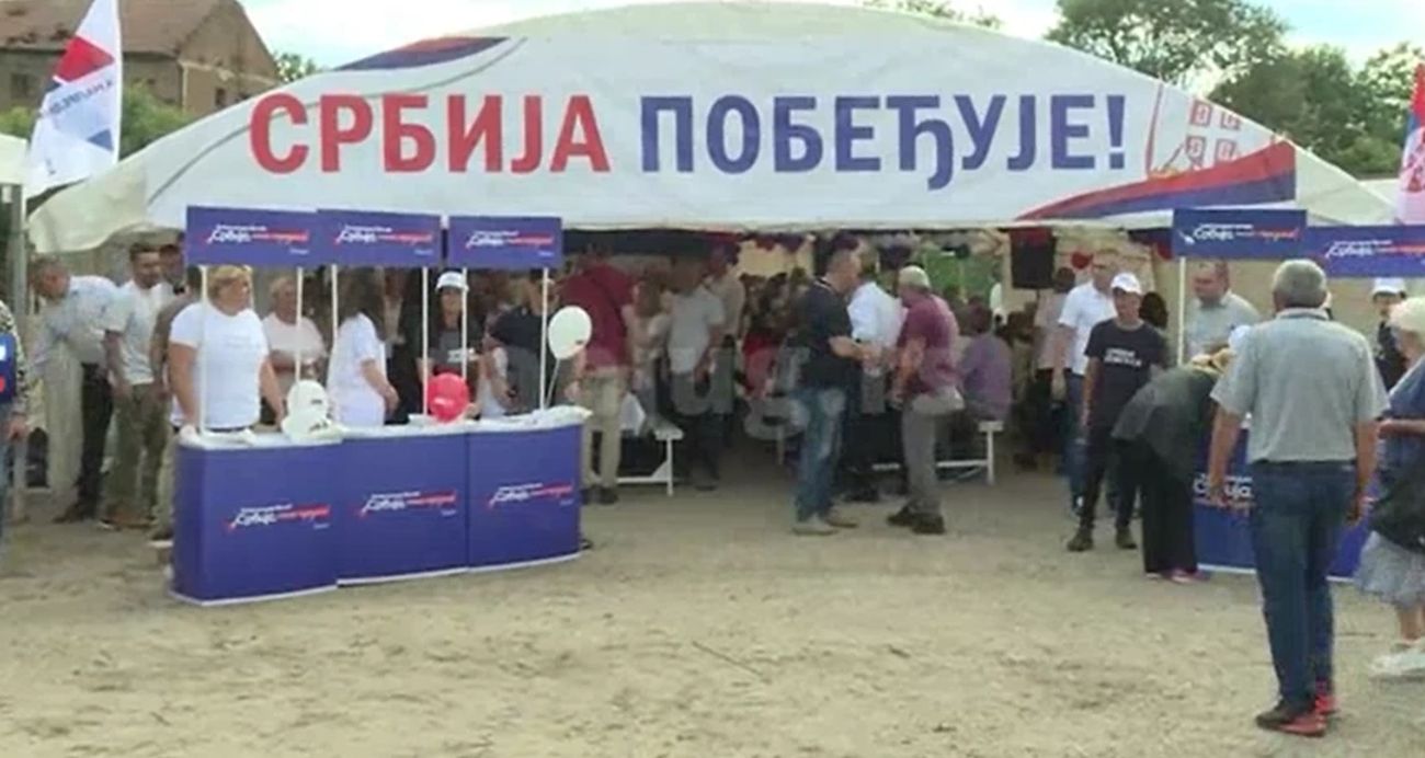 Lončar poručio na saboru "Srbija pobeđuje" u Umčarima: Ekonomski napredak zahvaljujući Vučiću
