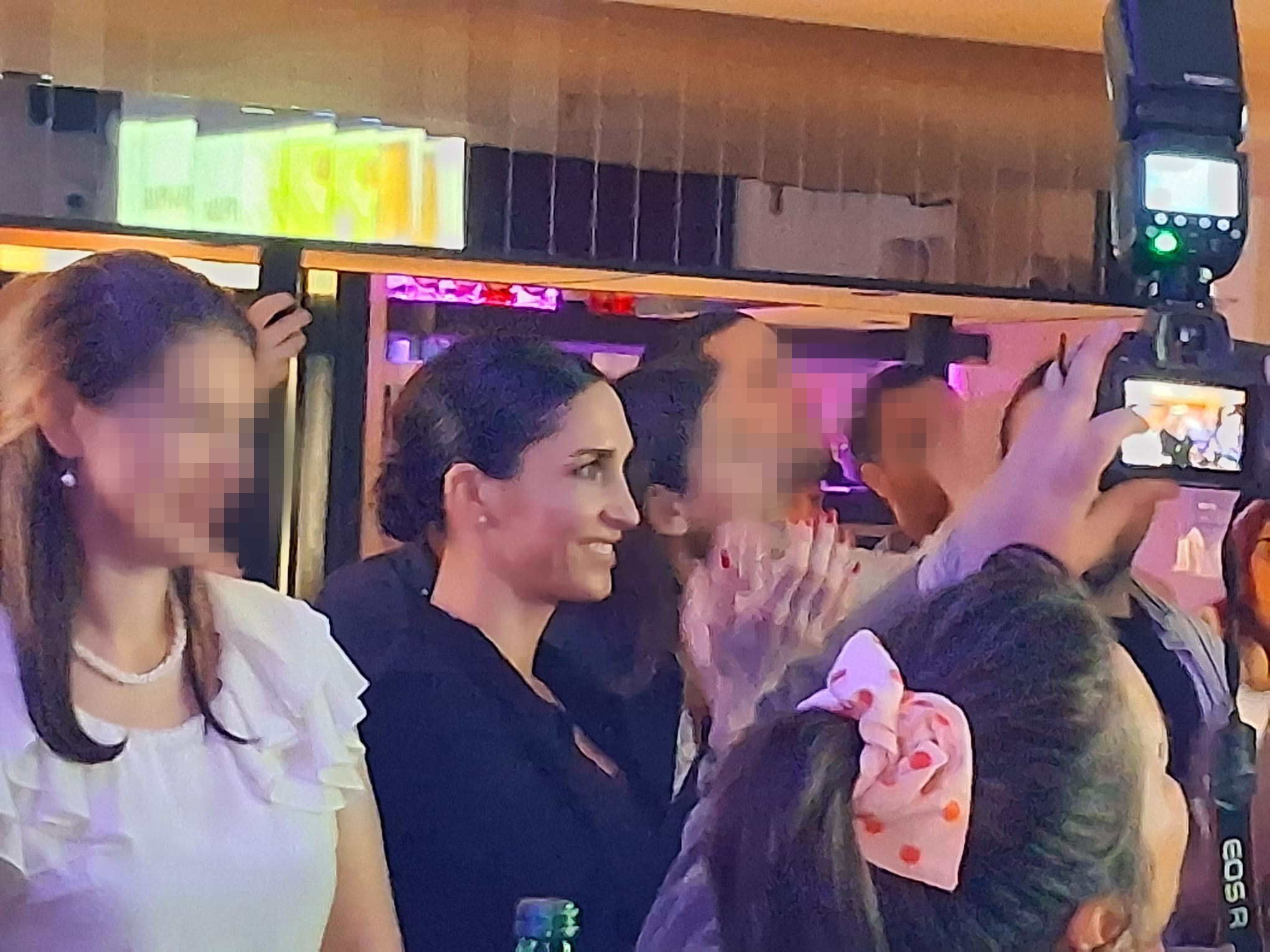 Jelisaveta Orašanin u javnosti nakon razvoda: Dok svi bruje o vezi s mlađim kolegom, ona ne skida osmeh s lica