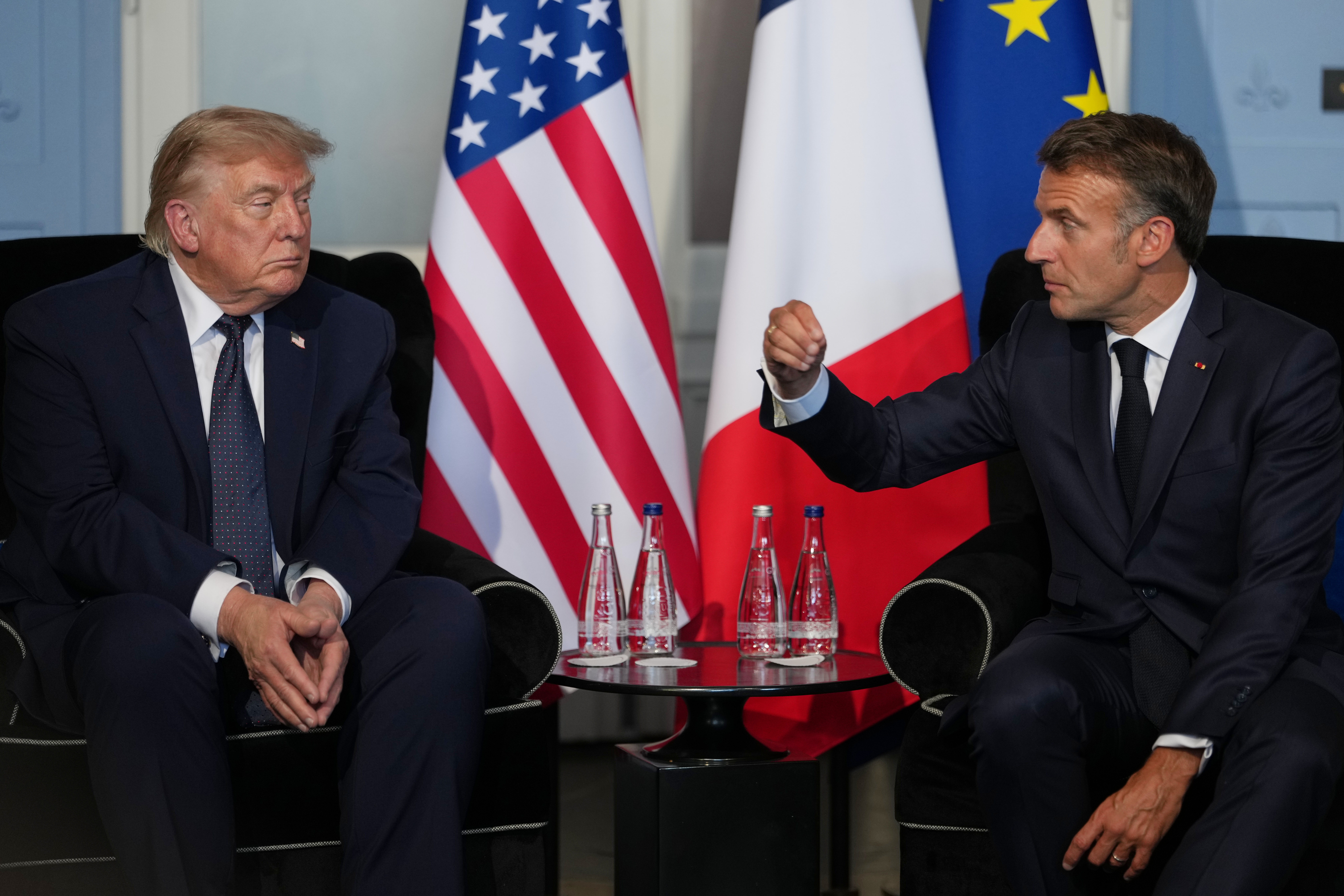 Zelenski, Tramp i Makron razgovarali na marginama sastanka G7 u Evijanu