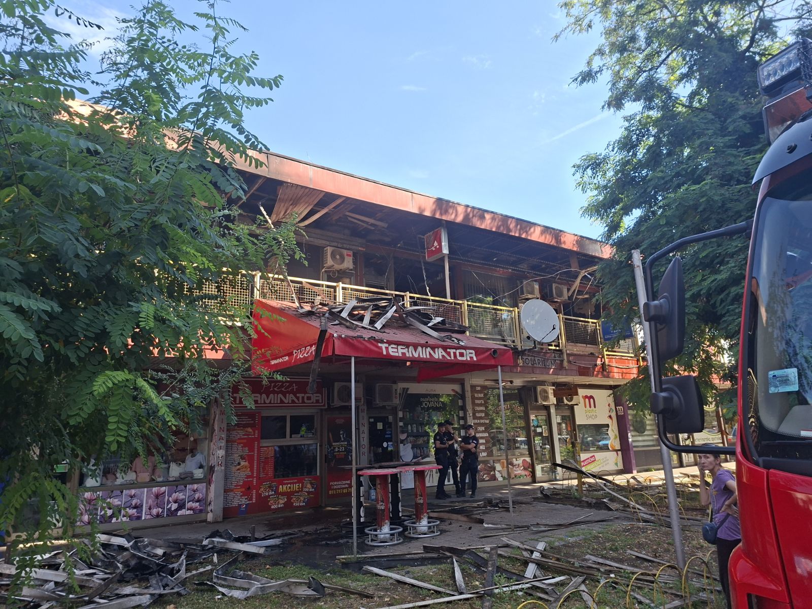 Jutro nakon katastrofe u "Enjubu" otkrilo SUROVU ISTINU: Evo šta je ostalo od tržnog centra na Novom Beogradu!