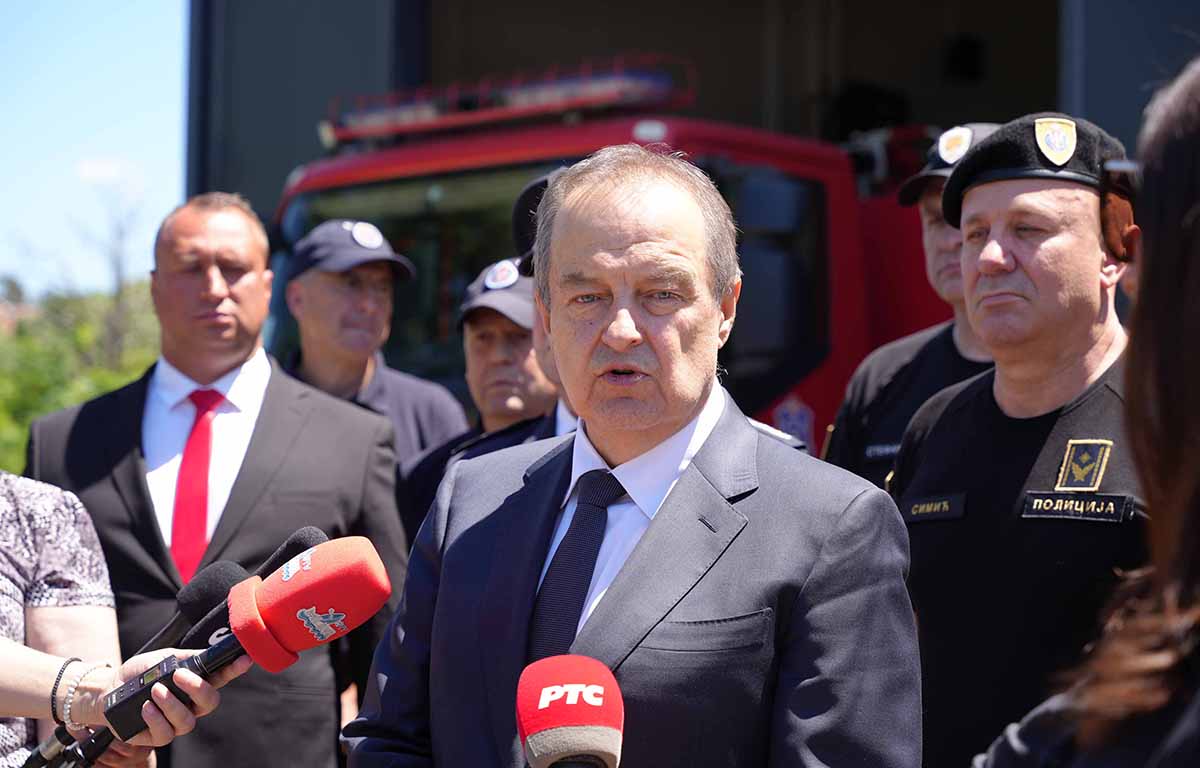 Deputy PM Ivica Dacic offers condolences and help to Venezuela after devastating earthquake