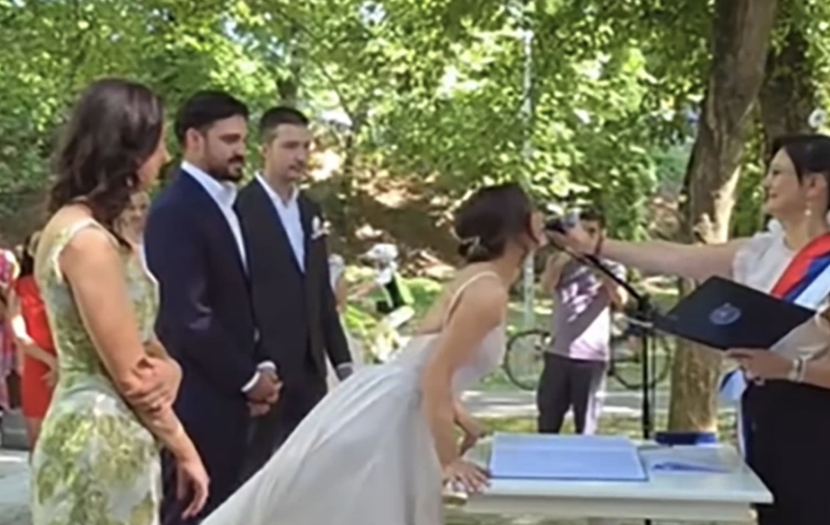 Udala se Jovana Belović! Sloboda Mićalović i Milan Marić na slavlju, a detalj oduševio: "Epizoda u kojoj..."