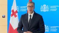 Vučić se upisao u knjigu počasnih gostiju u zgradi parlamenta u Tbilisiju