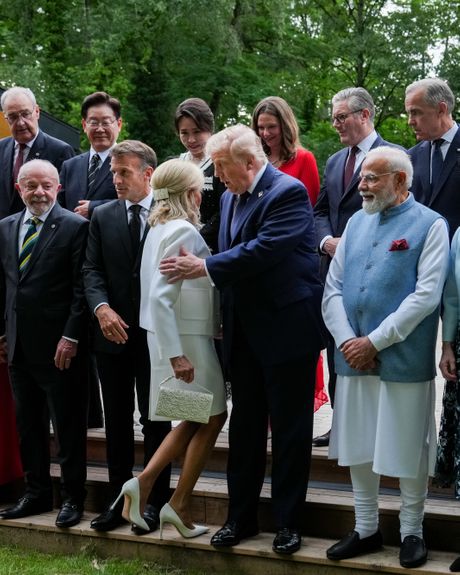 Donald Tramp i Brižit Makron