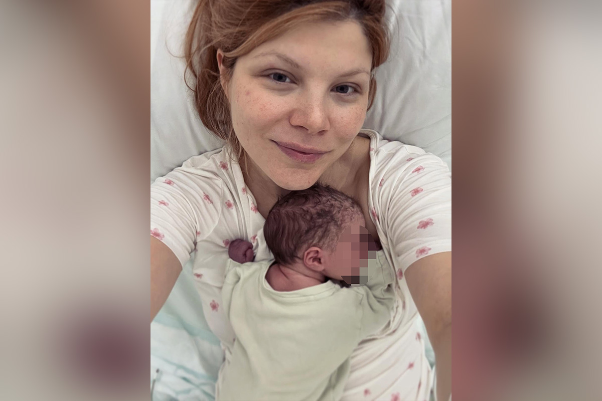 Vanja Nenadić objavila prvu sliku iz porodilišta sa sinom Feđom! Naslednik joj leži na grudima: "Mili moj"