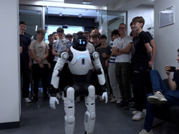 Roboti, Comtrade, ITS