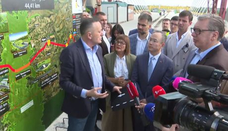 Fruškogorski koridor, Aleksandar Vučić