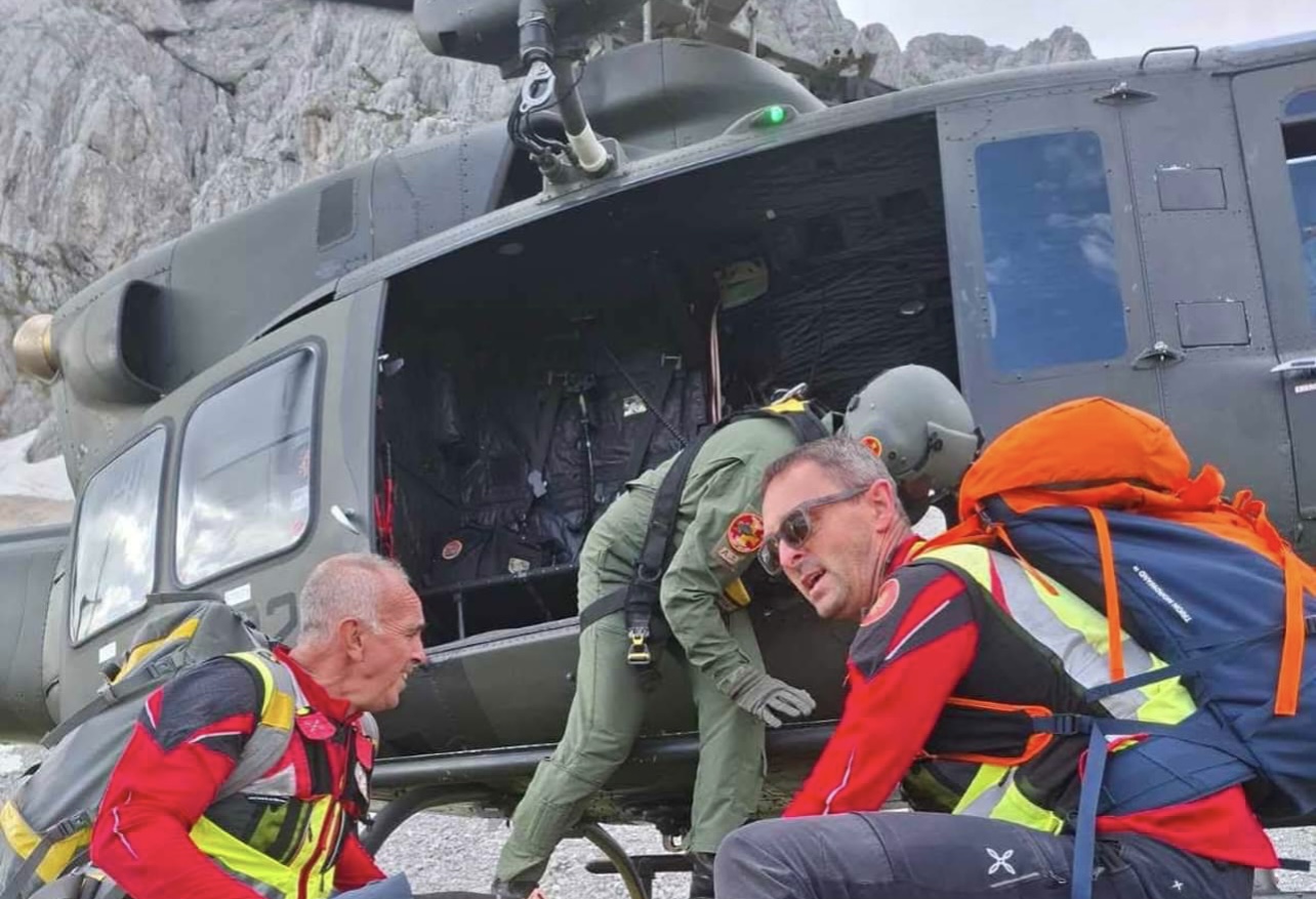 Drama na Durmitoru: Belgijanac povređen tokom planinarenja, sa nepristupačnog terena izvukli ga helikopterom