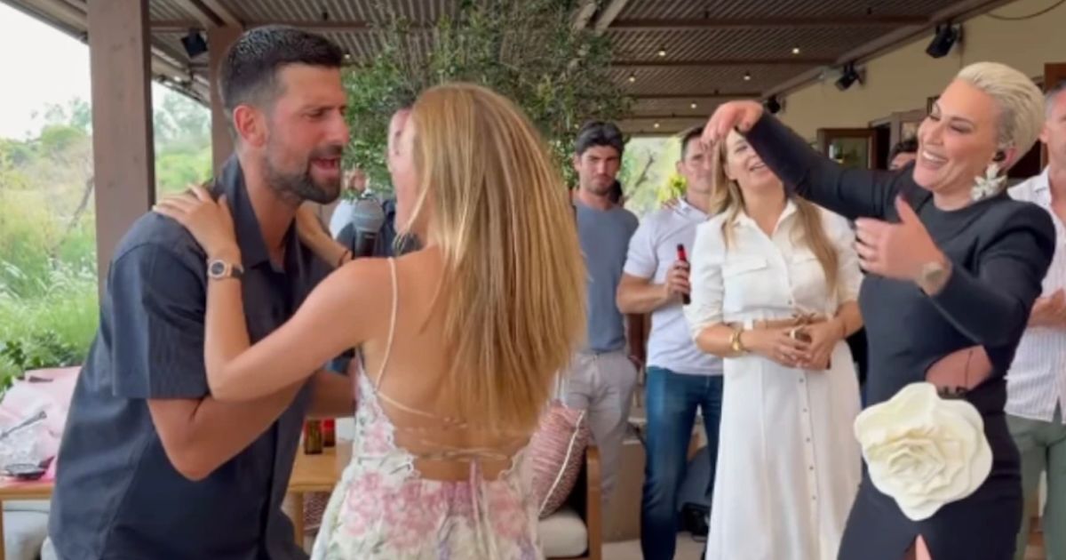 Закупили kuću na plaži, angažovali hrvatsku zvezdu: Isplivao snimak sa slavlja, Nole i Jelena plešu kao nikad