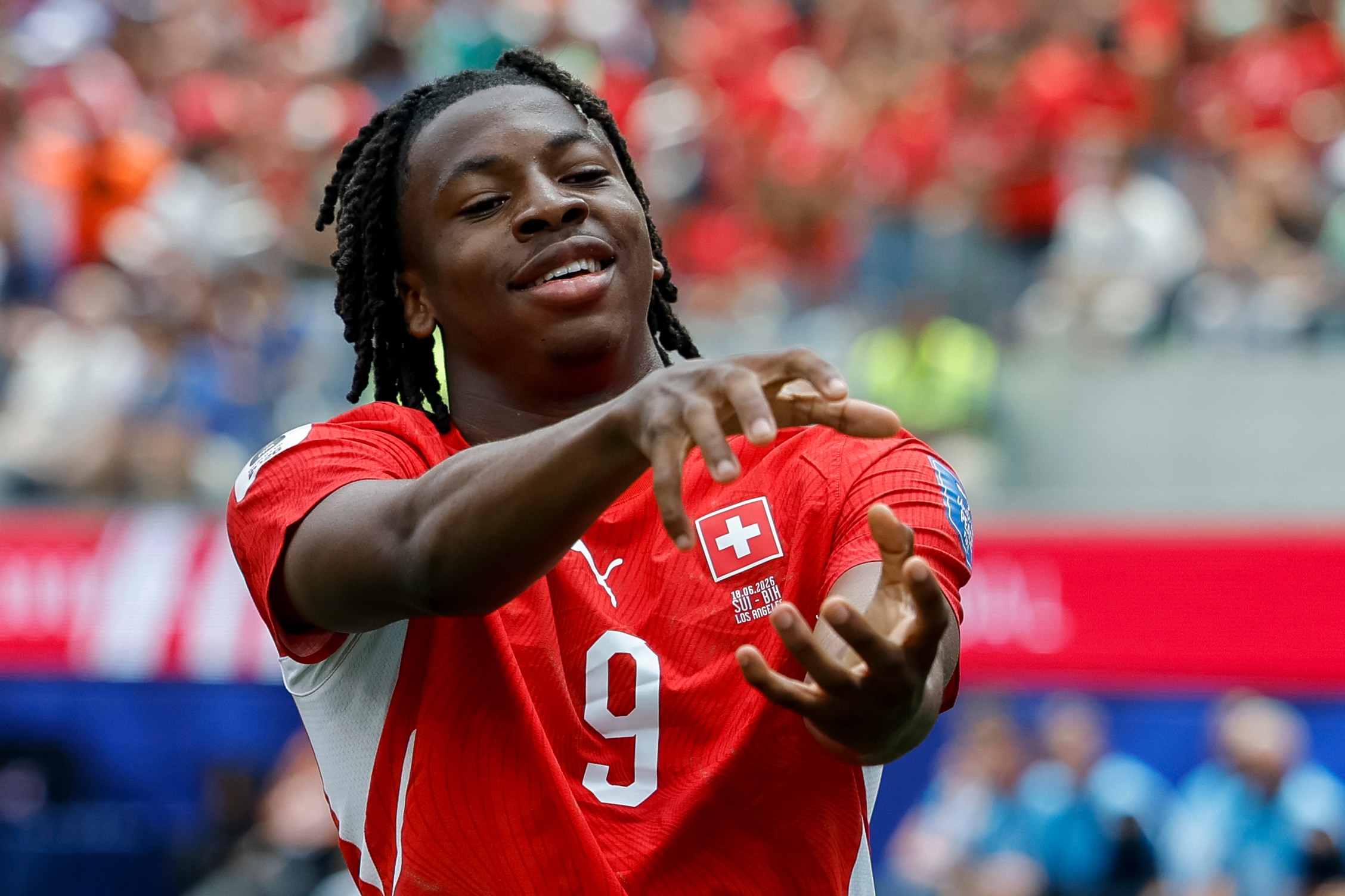 Ko je Manzambi koji je srušio BiH? Proslavlja golove kao "Goku", sa 17 otišao u Bundesligu, sad ga želi Real