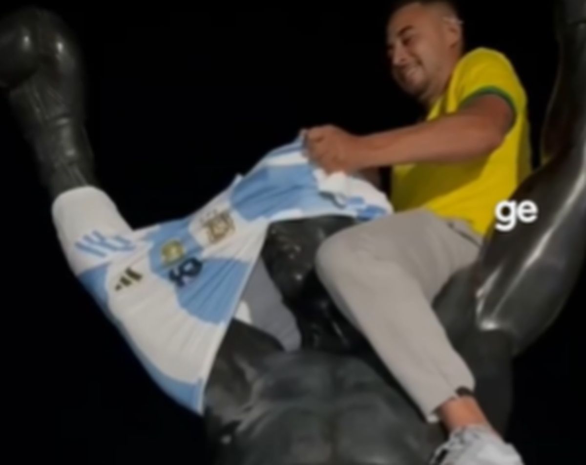 Brazilac "bacio magiju" na Argentinu? Potez zapalio Mundijal, svi pričaju o Rokijevom prokletstvu