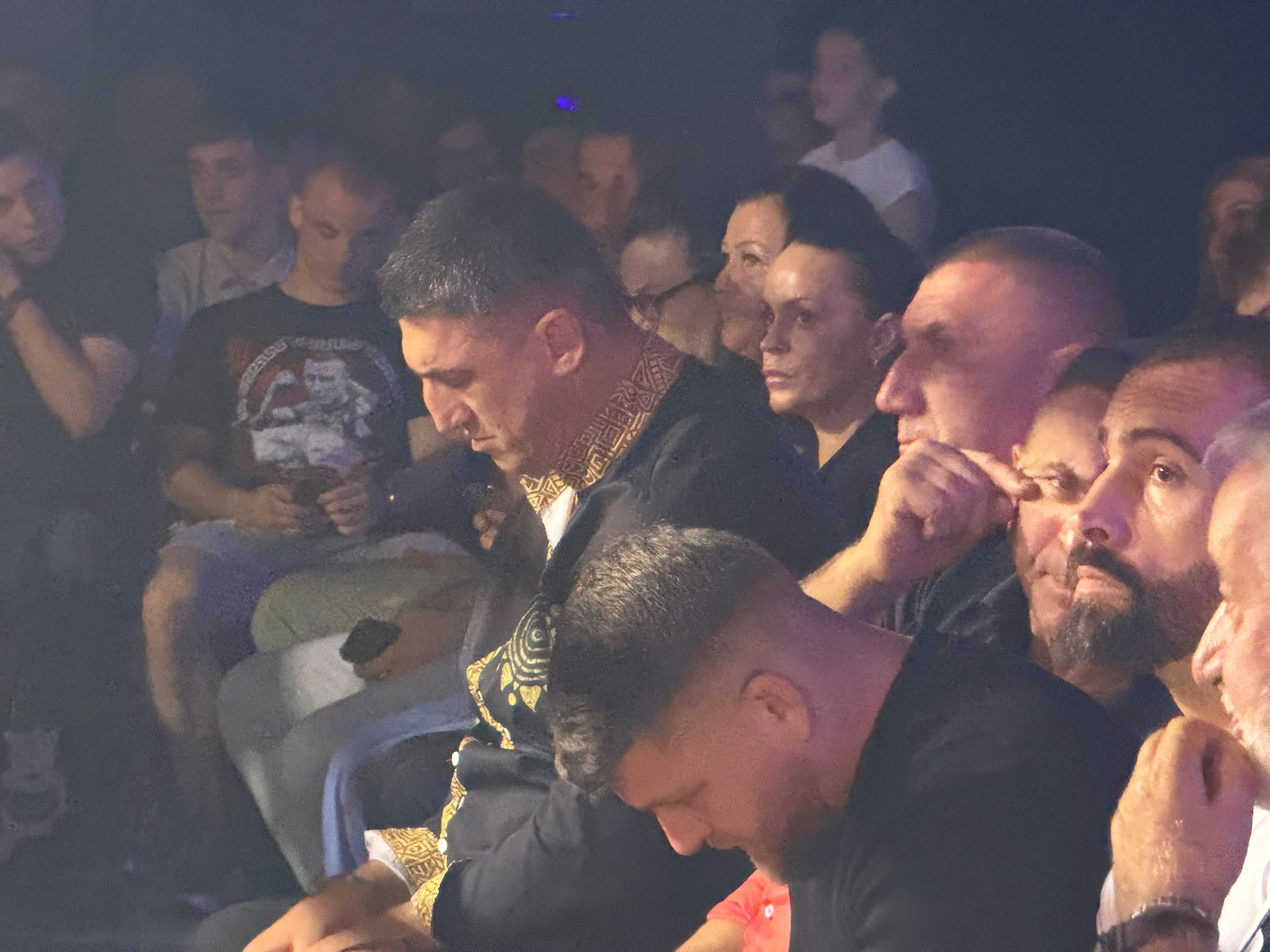 PAPARACO! Evo šta Kristijan Golubović radi nakon što ga je bivša prijavila policiji: Viđen kako besno udara...