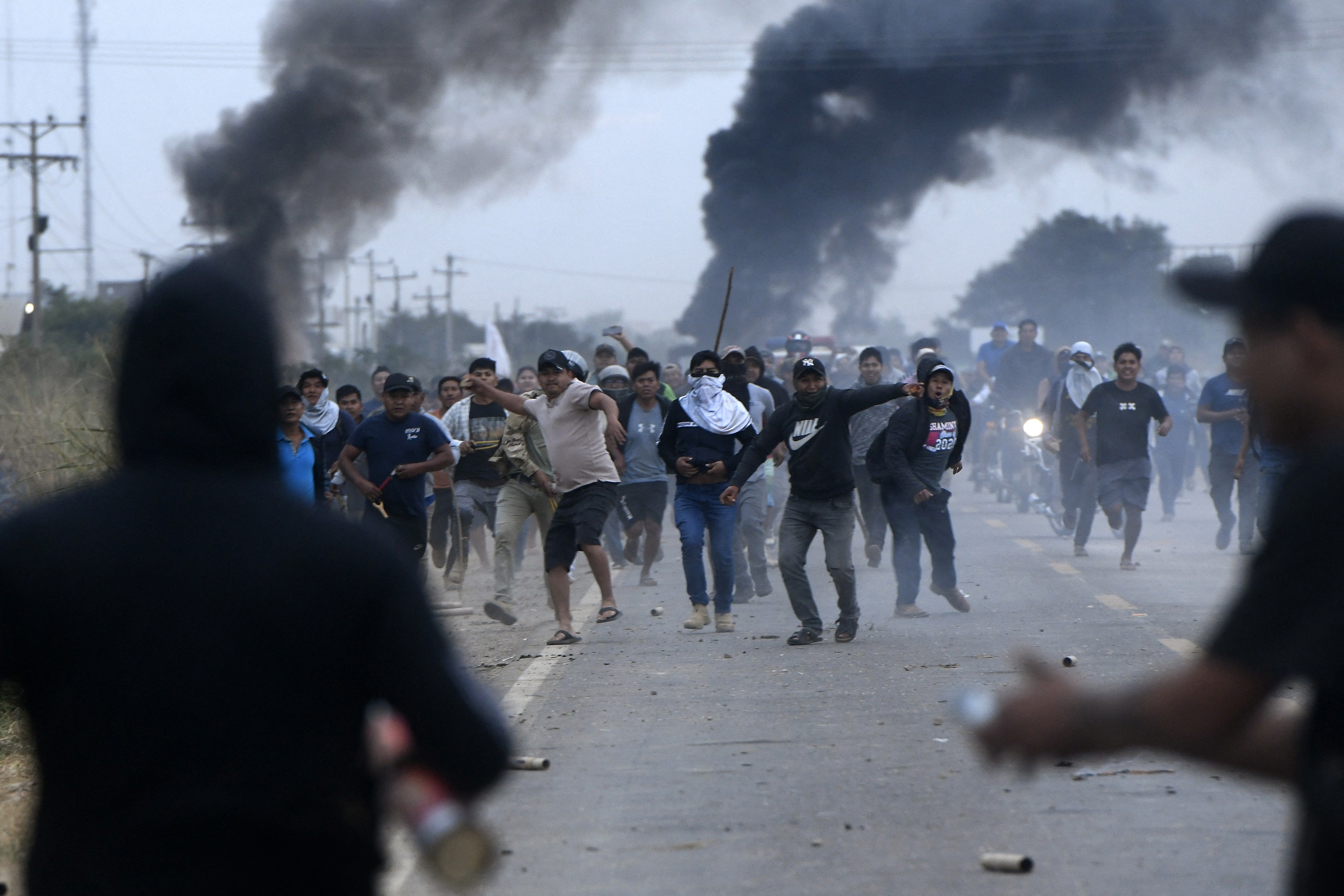 Vanredno stanje u Boliviji: Nakon 50 dana protesta i nereda vlast bi mogla izvesti vojsku na ulice!