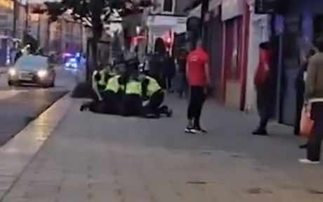 Napad Edinburg, Nož, Škotska