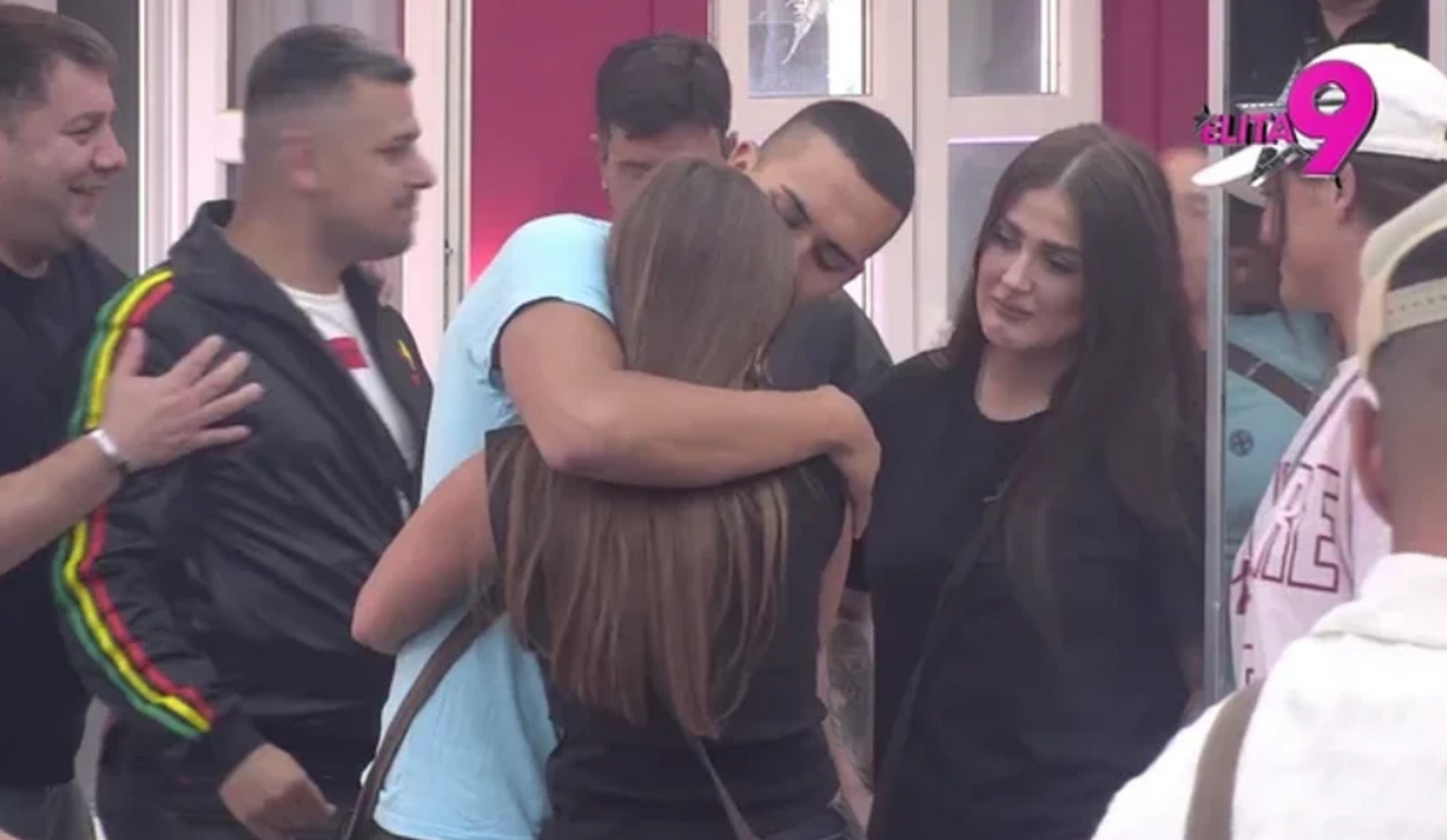 Muk u Eliti! Četvoro takmičara se bori za opstanak u Zadruzi: OVA ukućanka digla frku odmah