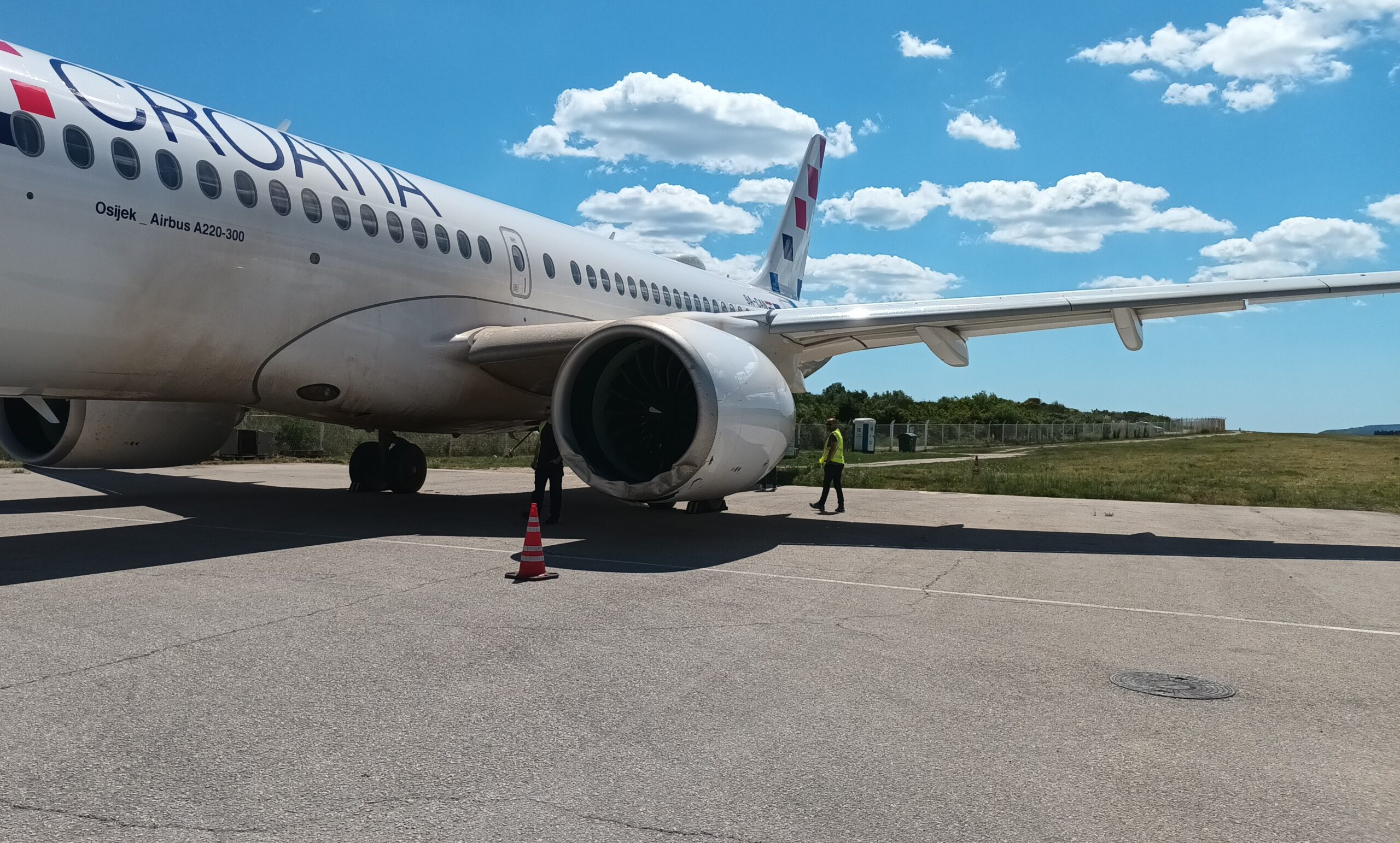 Objavljen preliminarni izveštaj o incidentu A220 Croatia Airlinesa: Vremenski uslovi isključeni kao uzrok