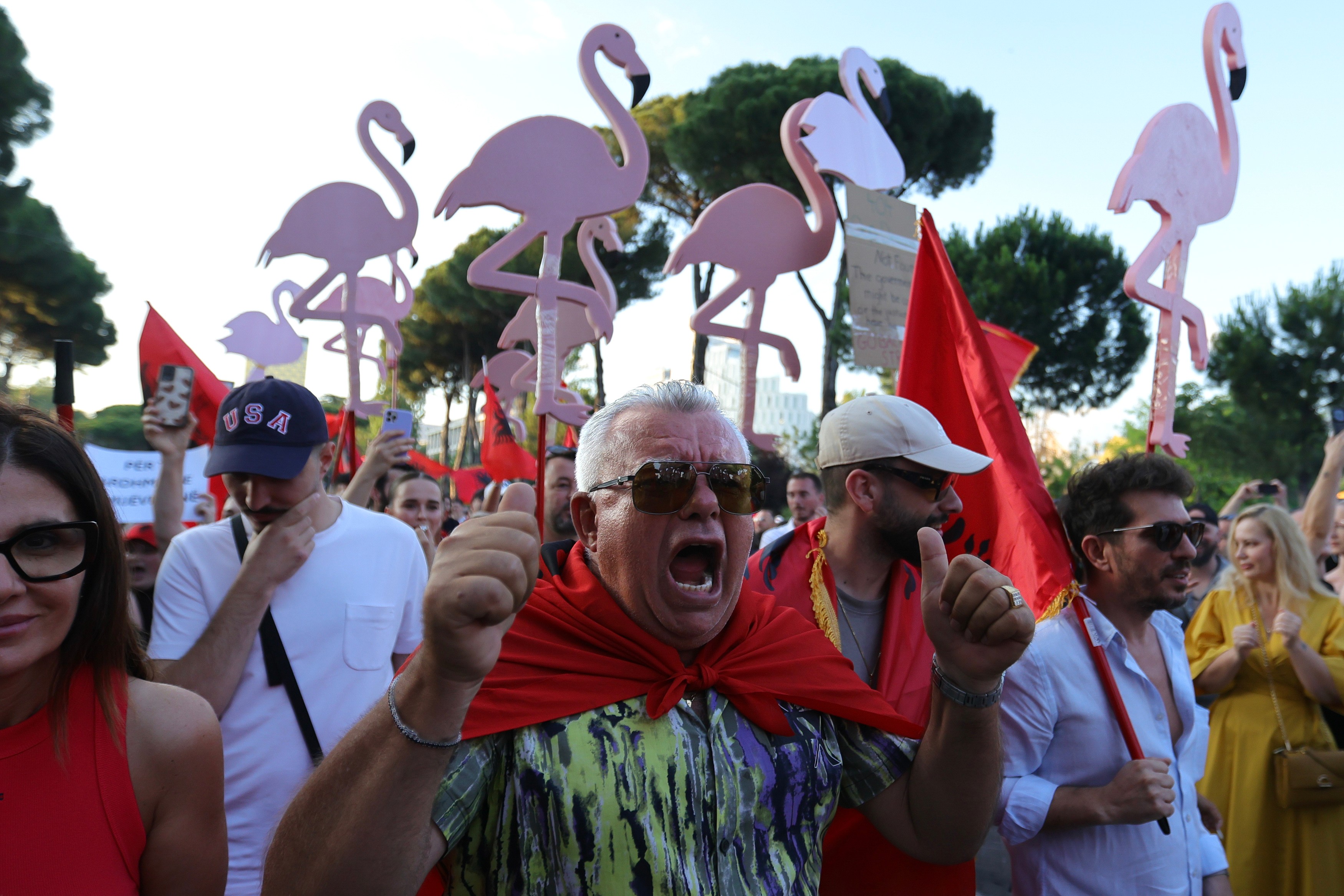 FLAMINGO REVOLUCIJA Novi protesti u Tirani: Ediju Rami sad krivi Albanaci iz regiona