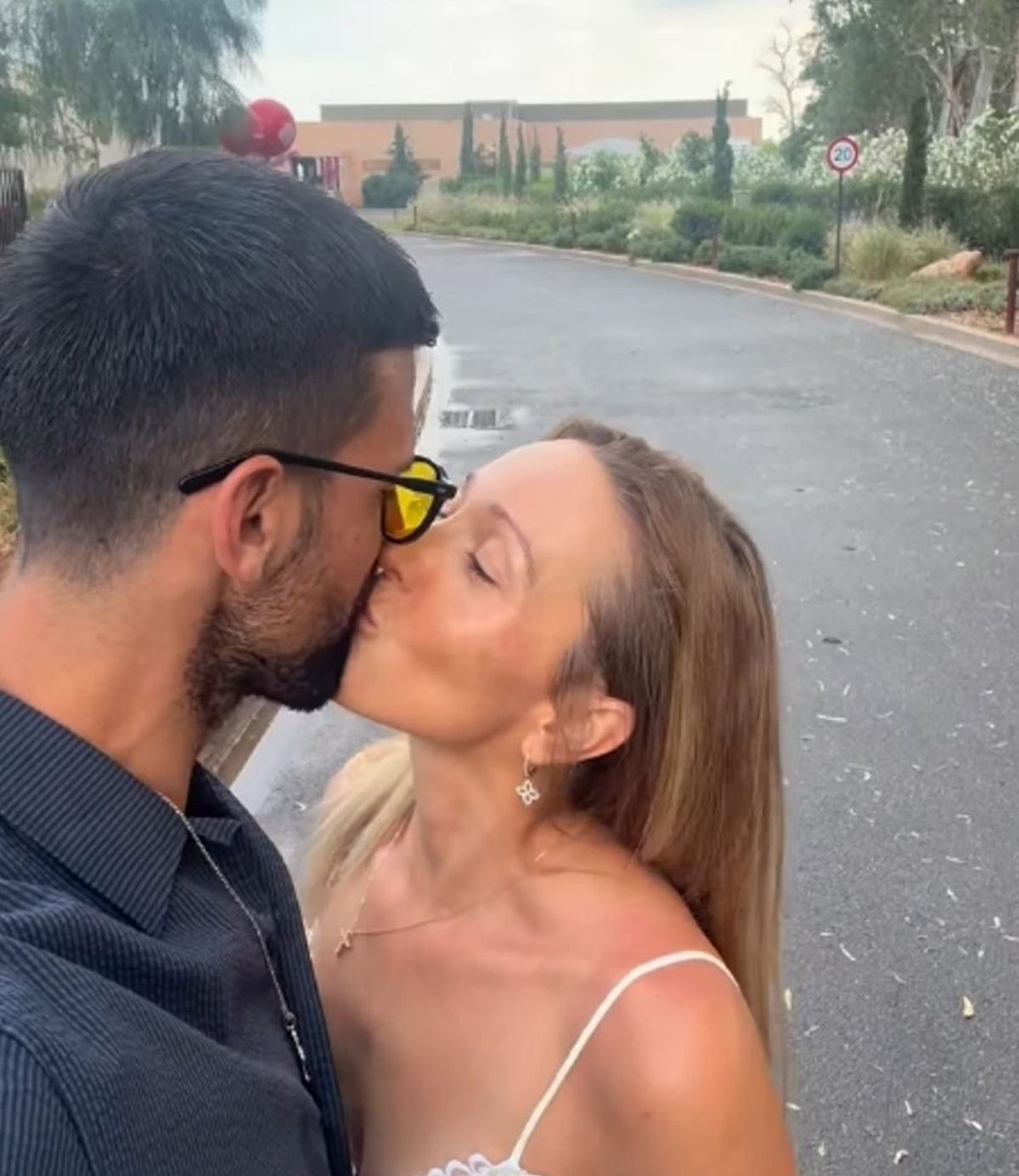 "Slavilo se kao Ivkova slava" Jelena Đoković se oglasila nakon rođendana - Novak je ljubi, zadesilo ih nevreme