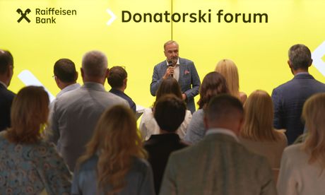 Raiffeisen banka - Donatorski forum - Foto N Dimic