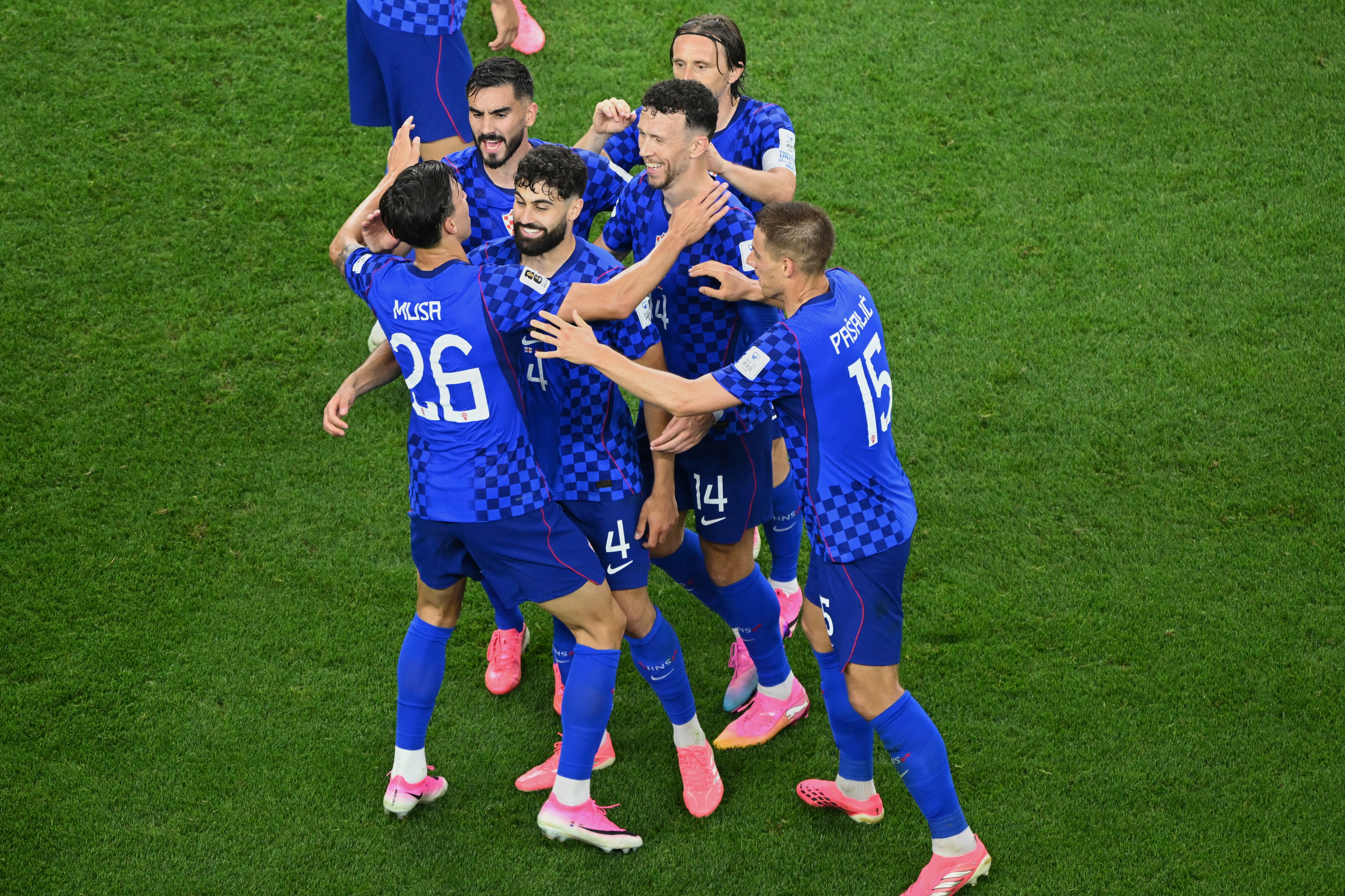Istorijsko rivalstvo Srba i Hrvata "preko bare" i kako je povezano sa SP: "Imao sam 25 šavova, razbio je..."