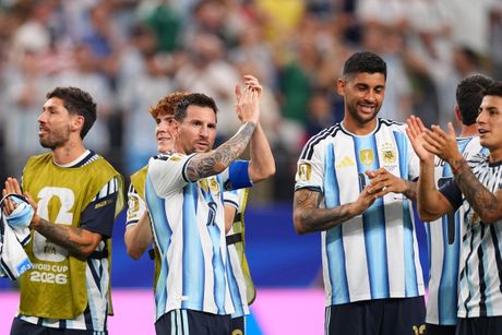 Lionel Mesi, Fudbalska reprezentacija Argentine, Argentina - Austrija
