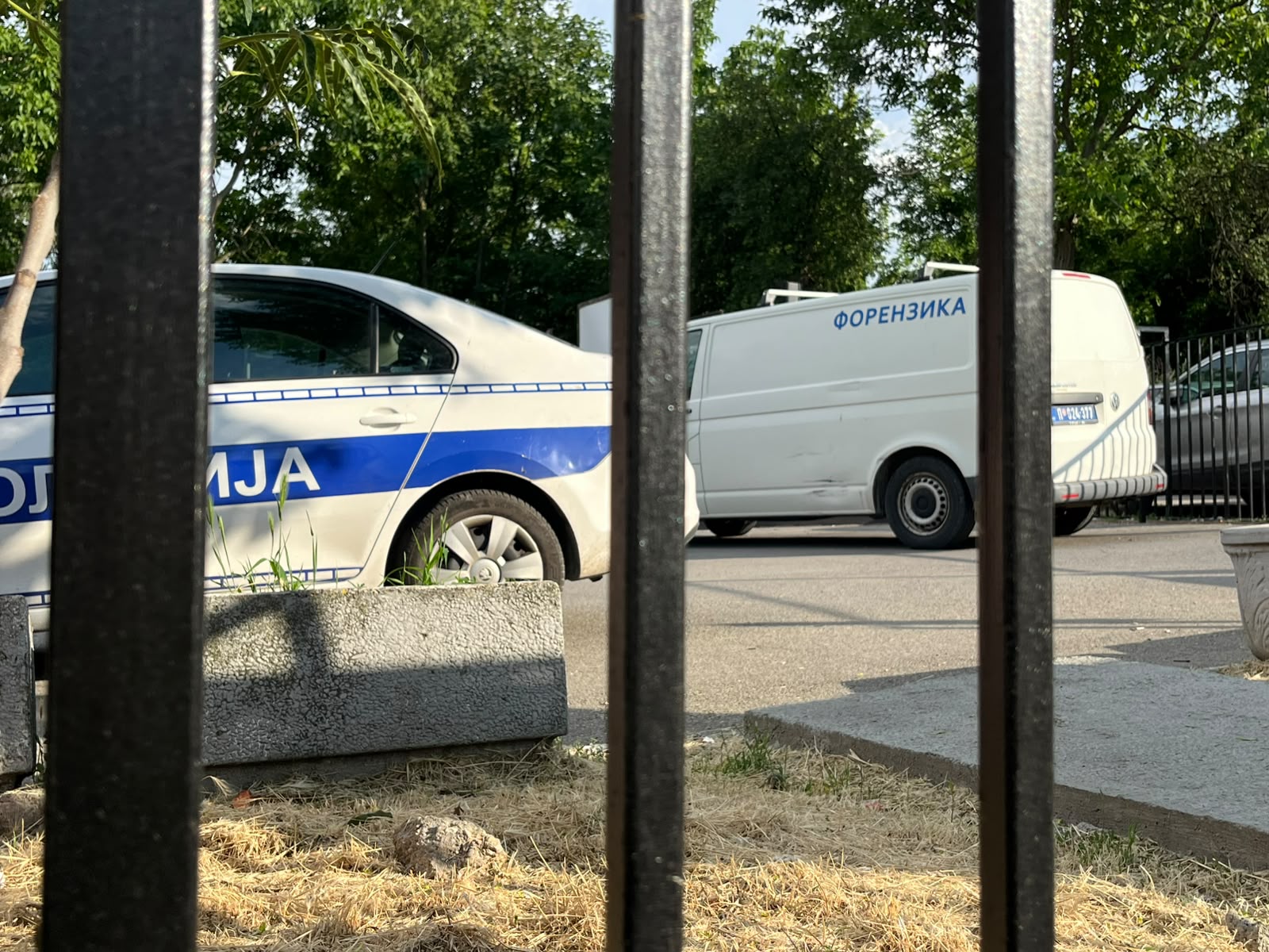 DRAMA U BATAJNICI: Ušetao u azil i TEŠKO RANIO vlasnika! Policija ga ekspresno uhapsila, motiv stari sukob?