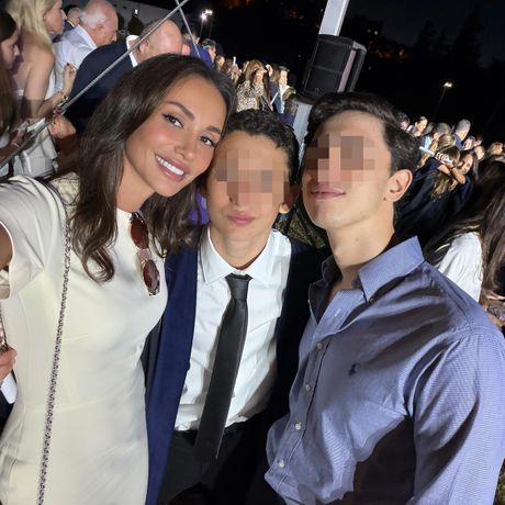 Emina Jahović, Sinovi, Mustafa Sandal