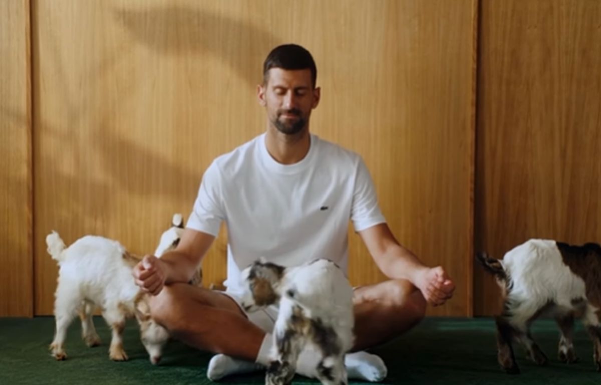 Novak, joga i koze - kombinacija koja je oduševila svet: Snimak će naljutiti Federa i Nadala, ovo je hit!