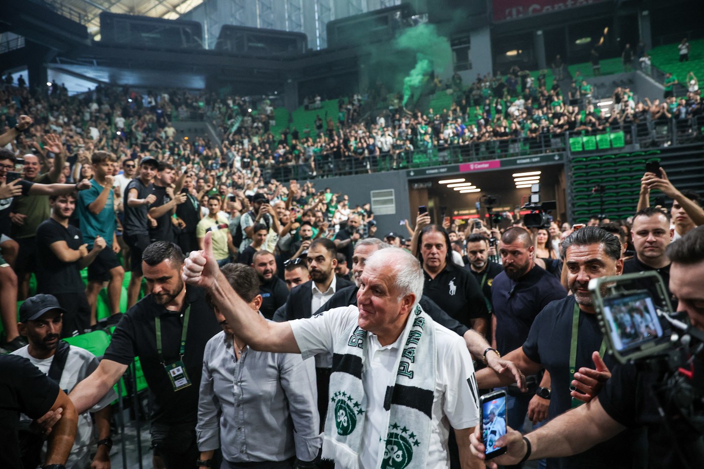 Najbolji potpisi klubova u Evroligi ove sezone, Željko Obradović “broj 1”, evo šta kažu za Zvezdu i Partizan