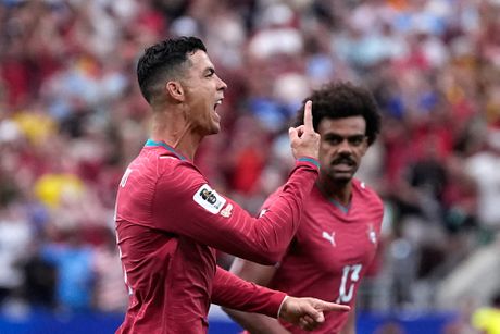 Fudbalska reprezentacija Portugalije