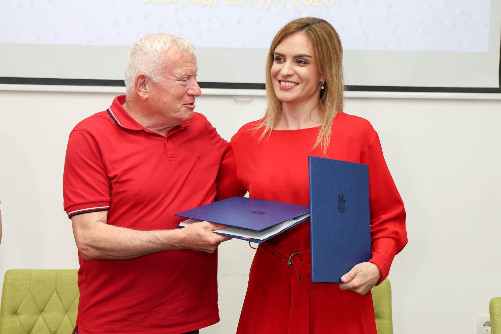 Za 22 saveza osoba sa invaliditetom 238 miliona dinara, Savezu slepih Srbije više od 14,5 miliona dinara