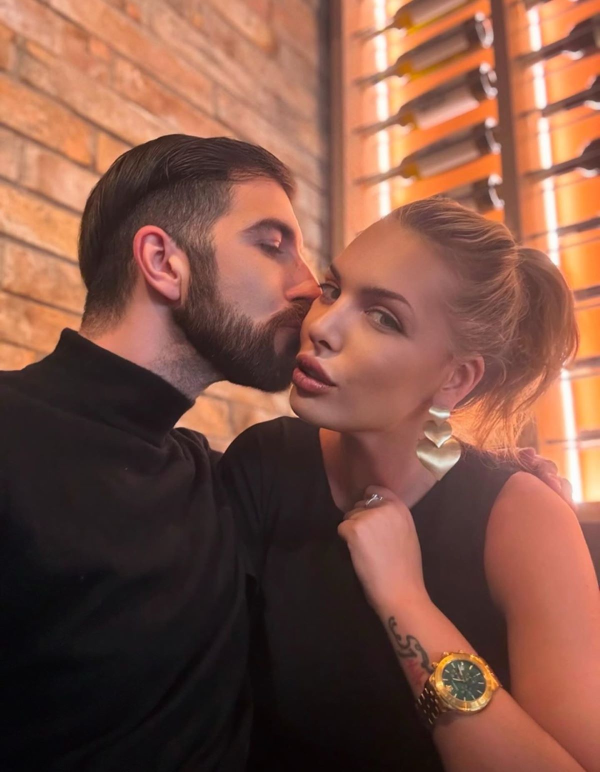 Nakon optužbi za nasilje zakazala venčanje! Ava Karabatić šokirala objavom: "Udajem se sledeći petak"