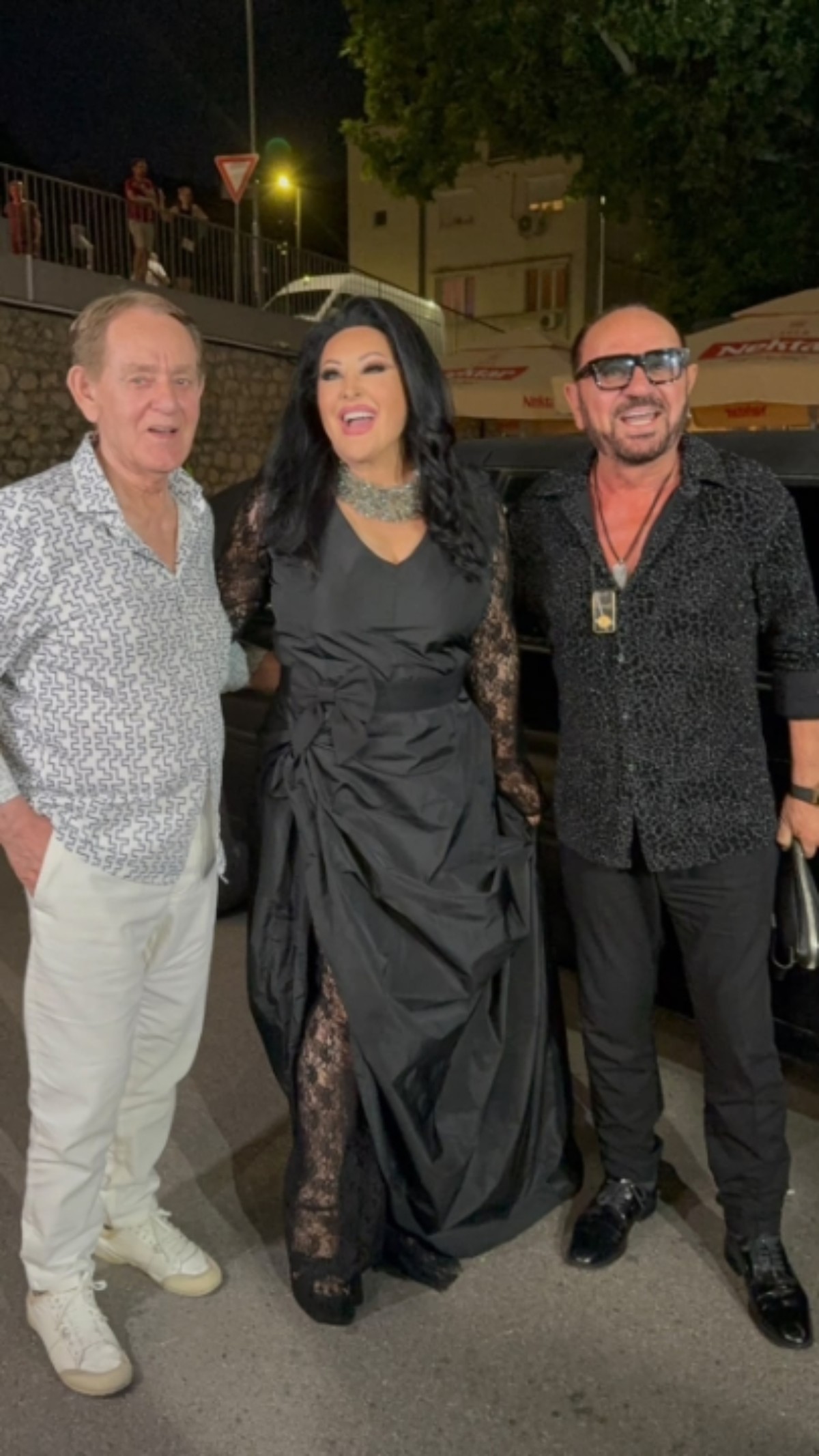 Legendarni trio stigao na Taš! Kemal, Dragana i Mile nerazdvojni: Kemal po prvi put u javnosti nakon bolesti